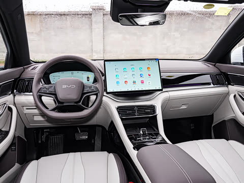 2025 BYD Song Plus Image 15